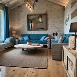 Sinium Luxury