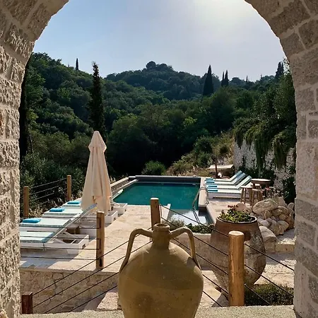 Sinium Luxury Villa Víngla