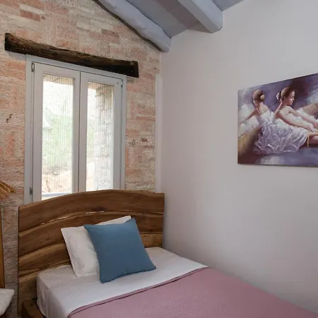 Sinium Luxury Villa *